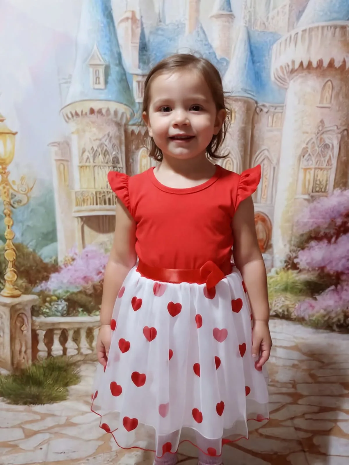 Vestido infantil rojo y blanco con corazones